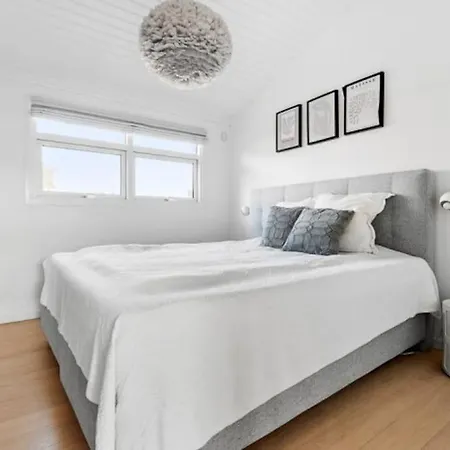 Skon Taet Pa Vand Og By Appartement